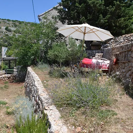 Holiday home Peaceful & Secluded Retreat House Kod Kapetana Hvar Iii Veliko Grablje