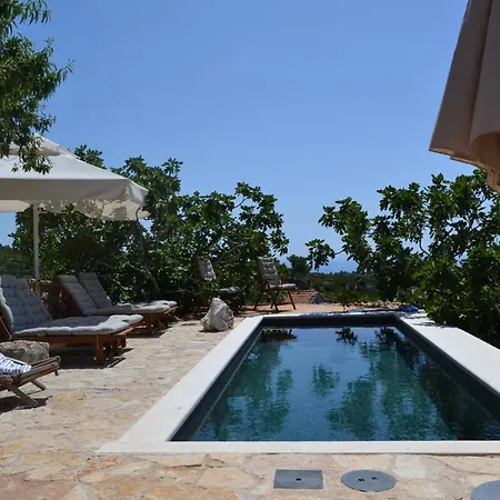 Peaceful & Secluded Retreat House Kod Kapetana Hvar Iii *